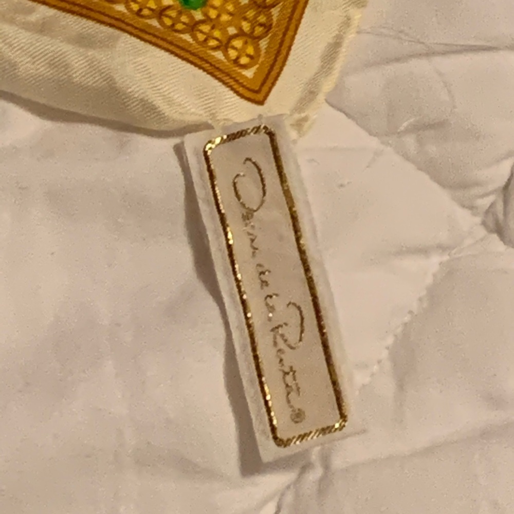 Vintage Oscar de la renta scarf scarves wraps